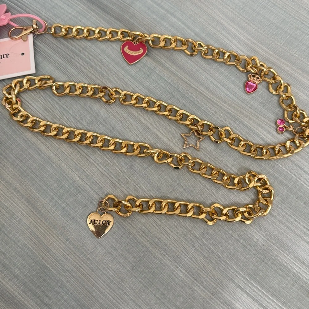 Beautiful and fun gold chain metal belt with 5 charms - size S/M - NWT